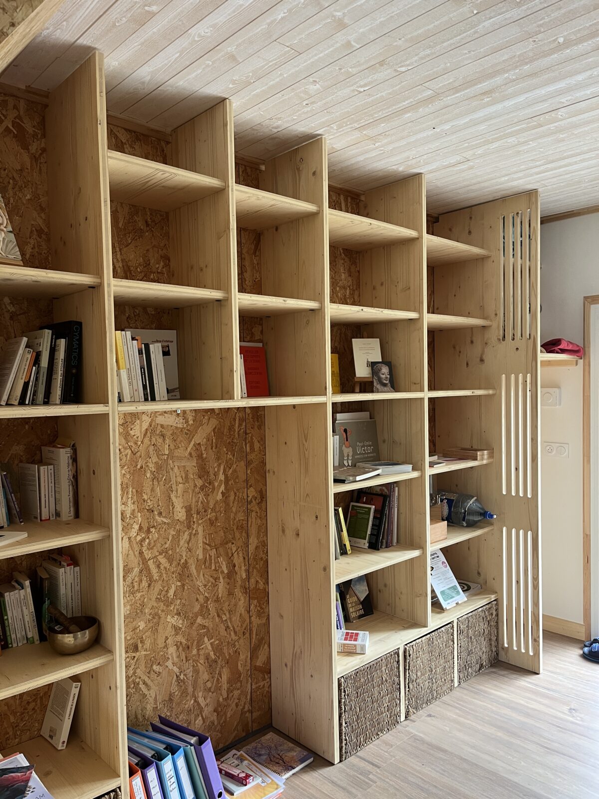 Bibliothèque sur-mesure